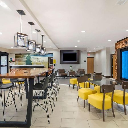Best Western Plus Denton Inn & Suites Eksteriør bilde