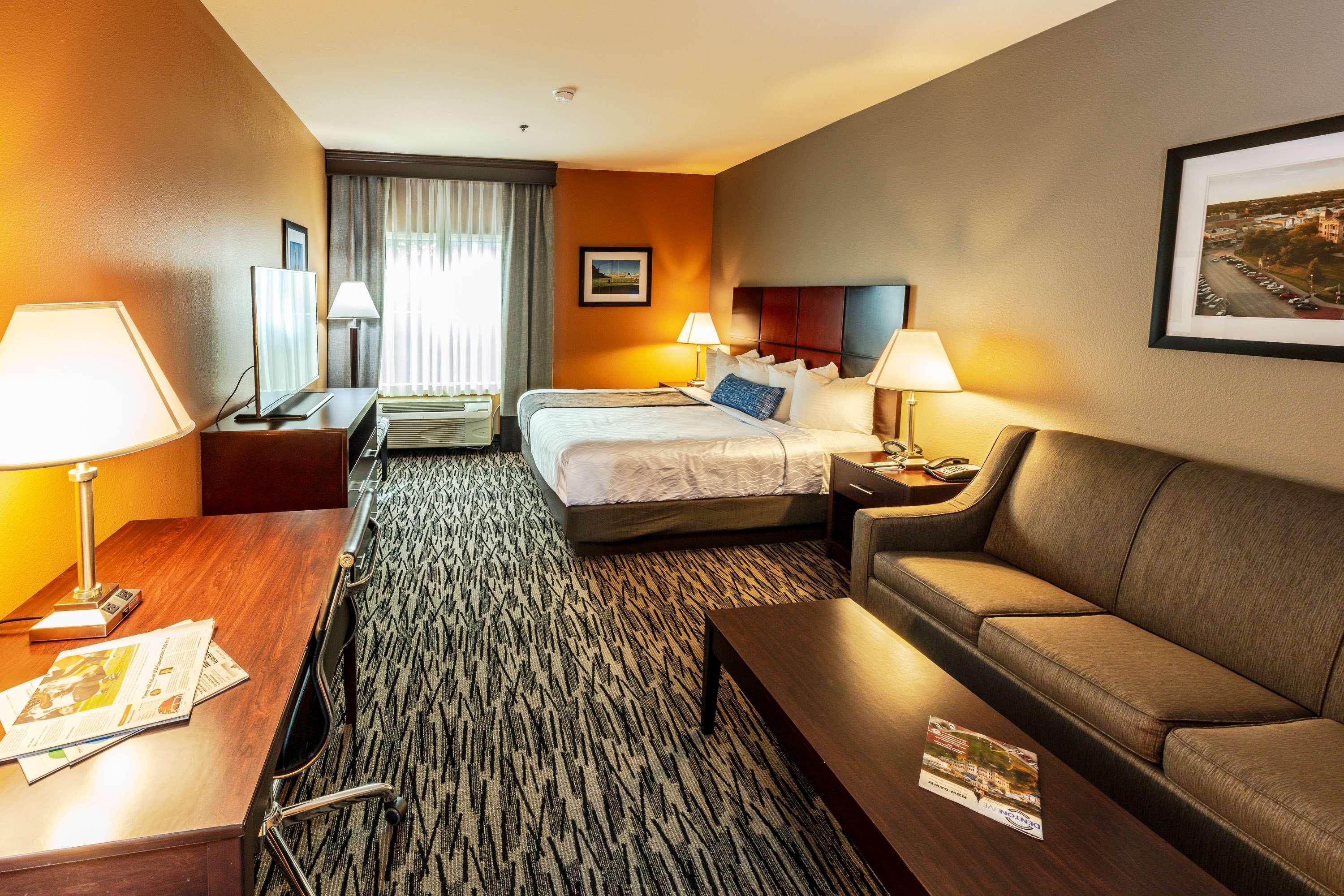 Best Western Plus Denton Inn & Suites Eksteriør bilde