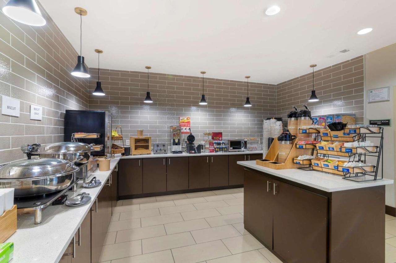 Best Western Plus Denton Inn & Suites Eksteriør bilde