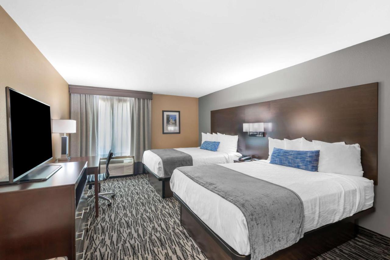 Best Western Plus Denton Inn & Suites Eksteriør bilde